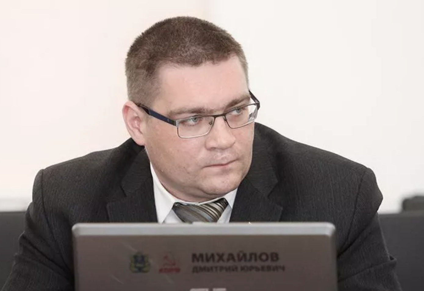 Бывшие секретари Дедовичского и Псковского райкомов КПРФ потребовали проверить коммуниста Дмитрия Михайлова по статье о клевете